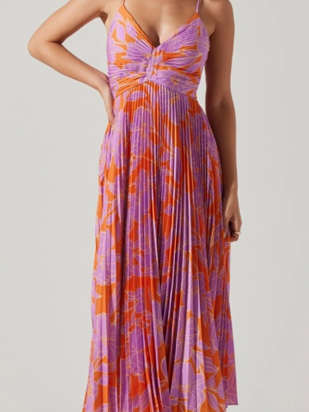 ASTR Blythe Pleated Dress Floral Maxi Dress in Purple and Orange - Picture 10 of 10